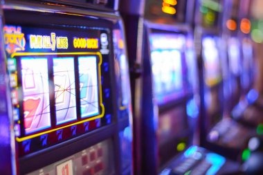 Metode pembayaran DANA, OVO, dan GoPay tersedia di angker4d